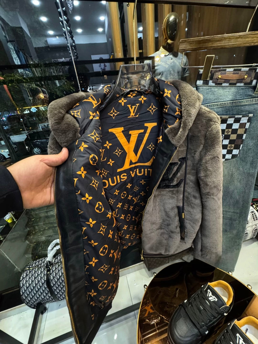 L.V Jacket - Collection Jacket 2025 - Exclusive Black Friday Offer